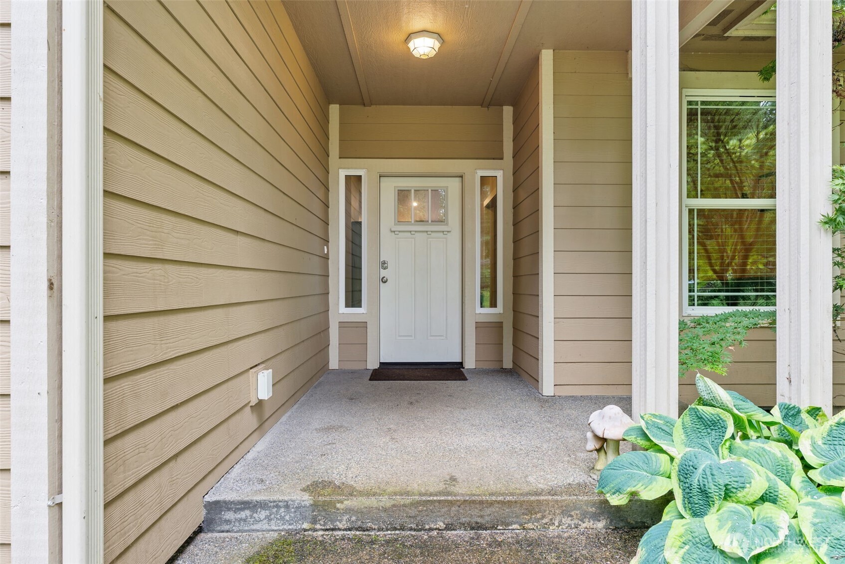 113 35 Hazel Drive Property Photo 5