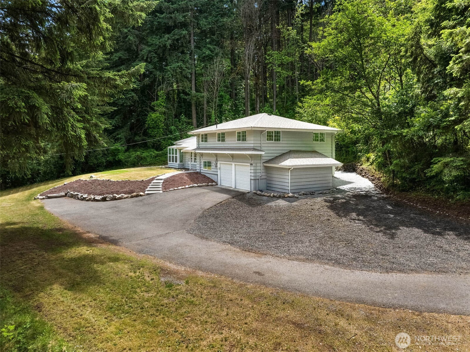 1806 39th Avenue Property Photo 1