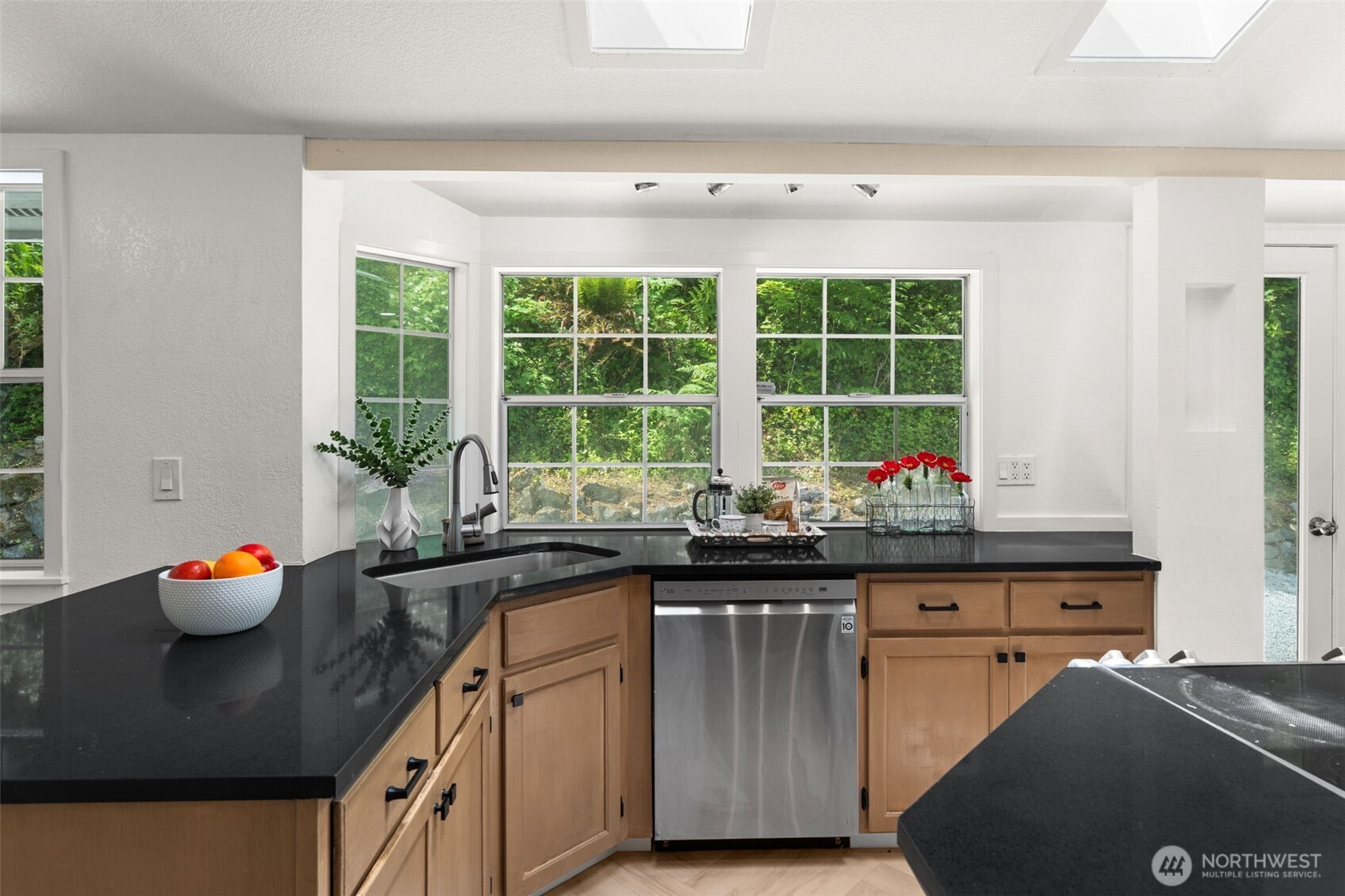 1806 39th Avenue Property Photo 19