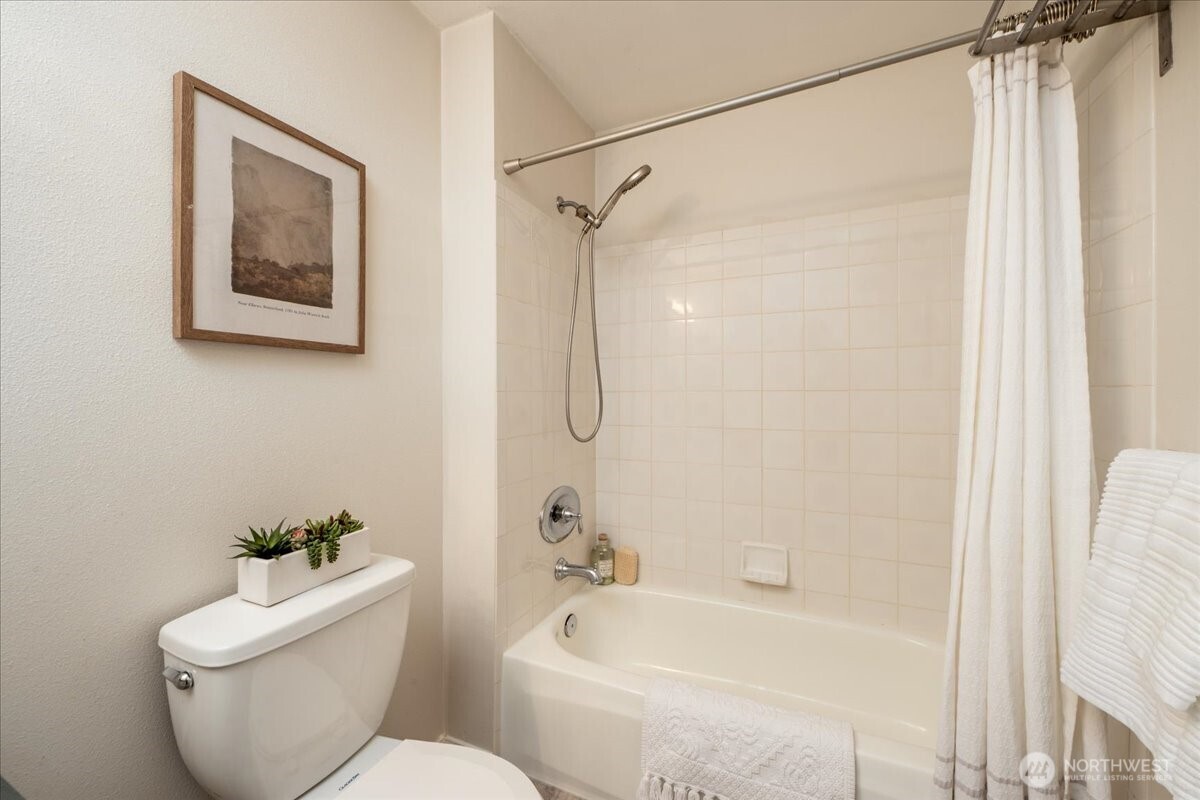 1000 Ne 88th Street 304 Property Photo 15
