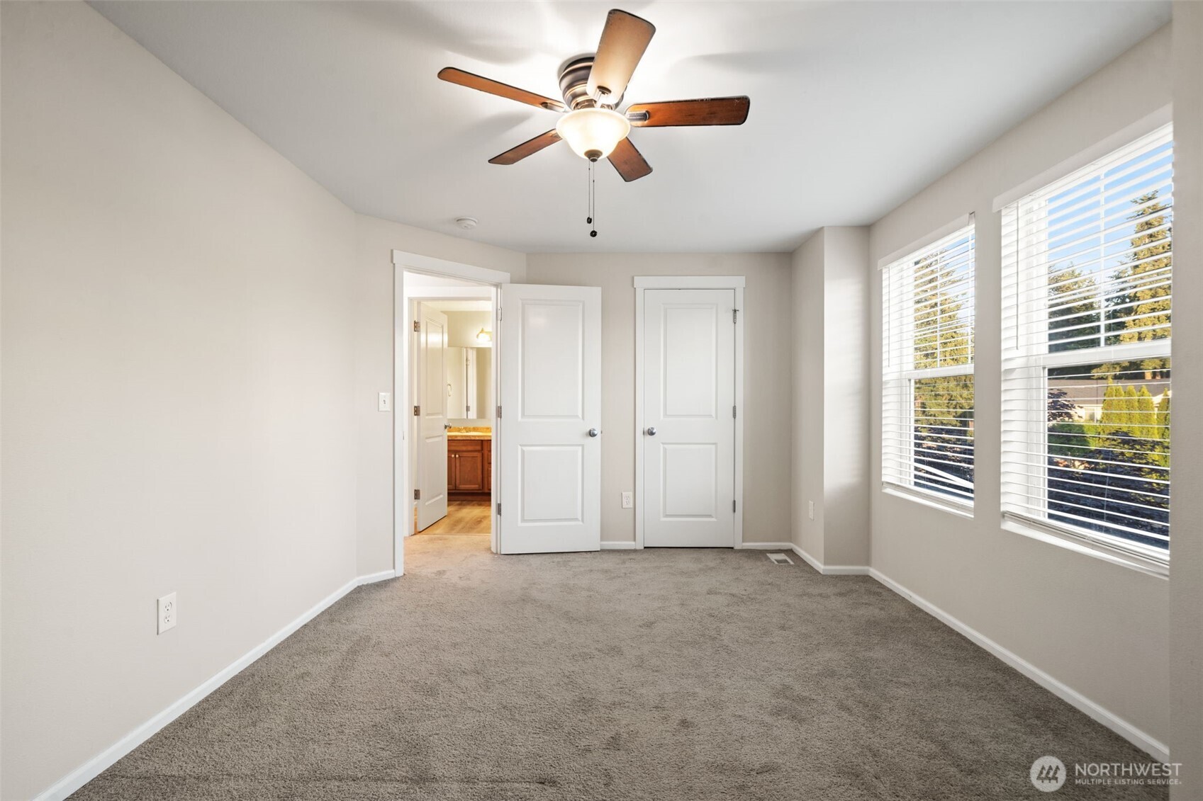 8117 207th Street Property Photo 21