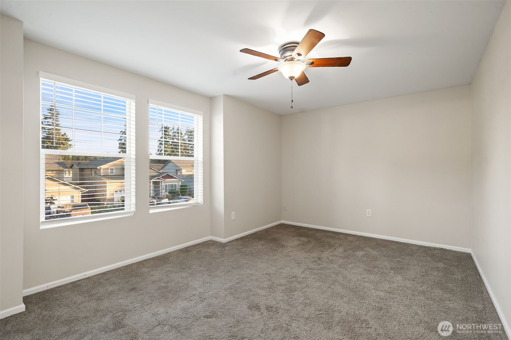 8117 207th Street Property Photo 22