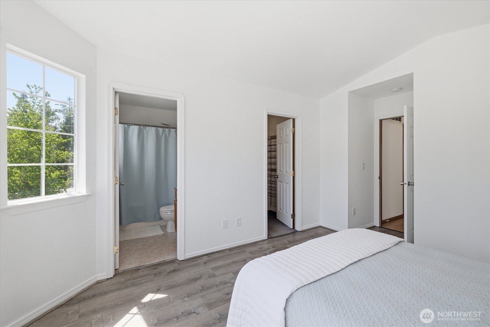 1916 112th Avenue Property Photo 12