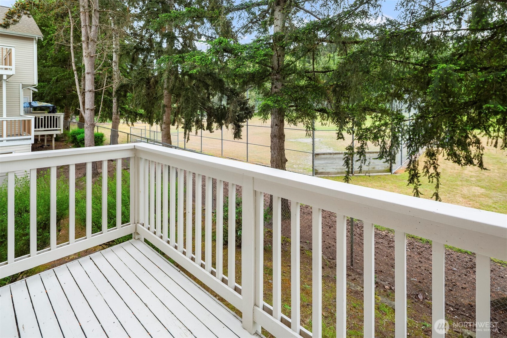1006 37th Street B Property Photo 8