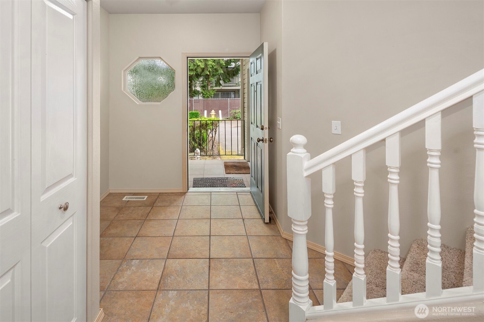 1006 37th Street B Property Photo 10