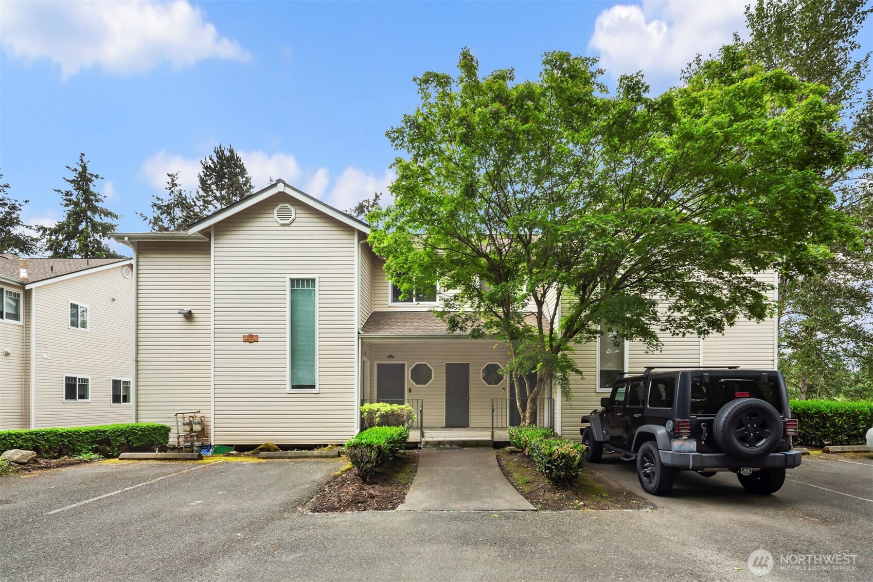 1006 37th Street B Property Photo 19