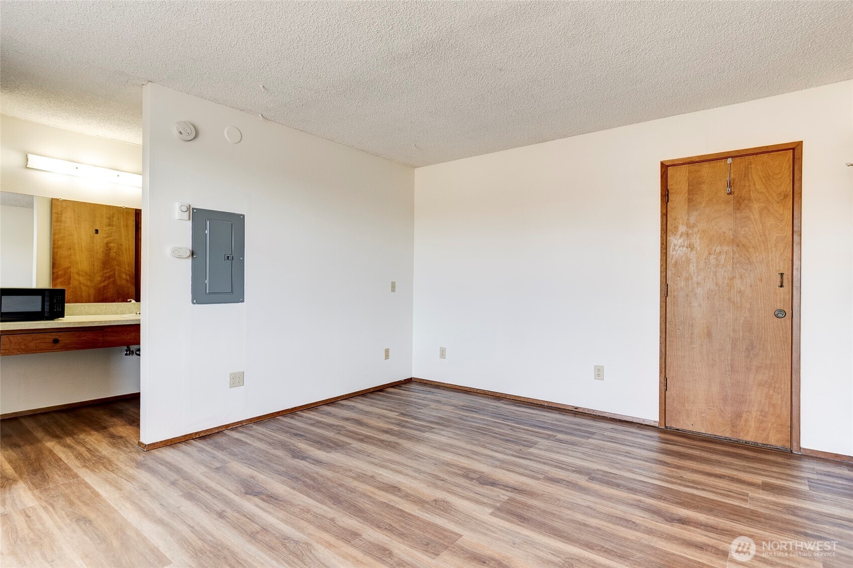 33020 State Route 20 1-14 Property Photo 26