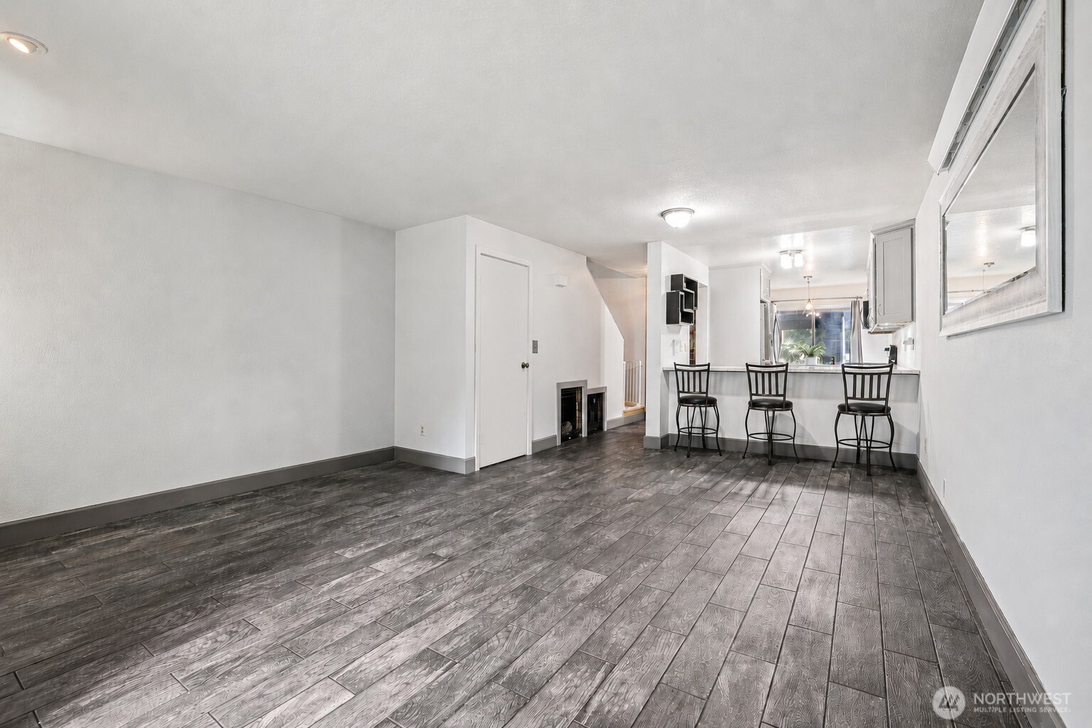 280 Nw Newport Way B14 Property Photo 5