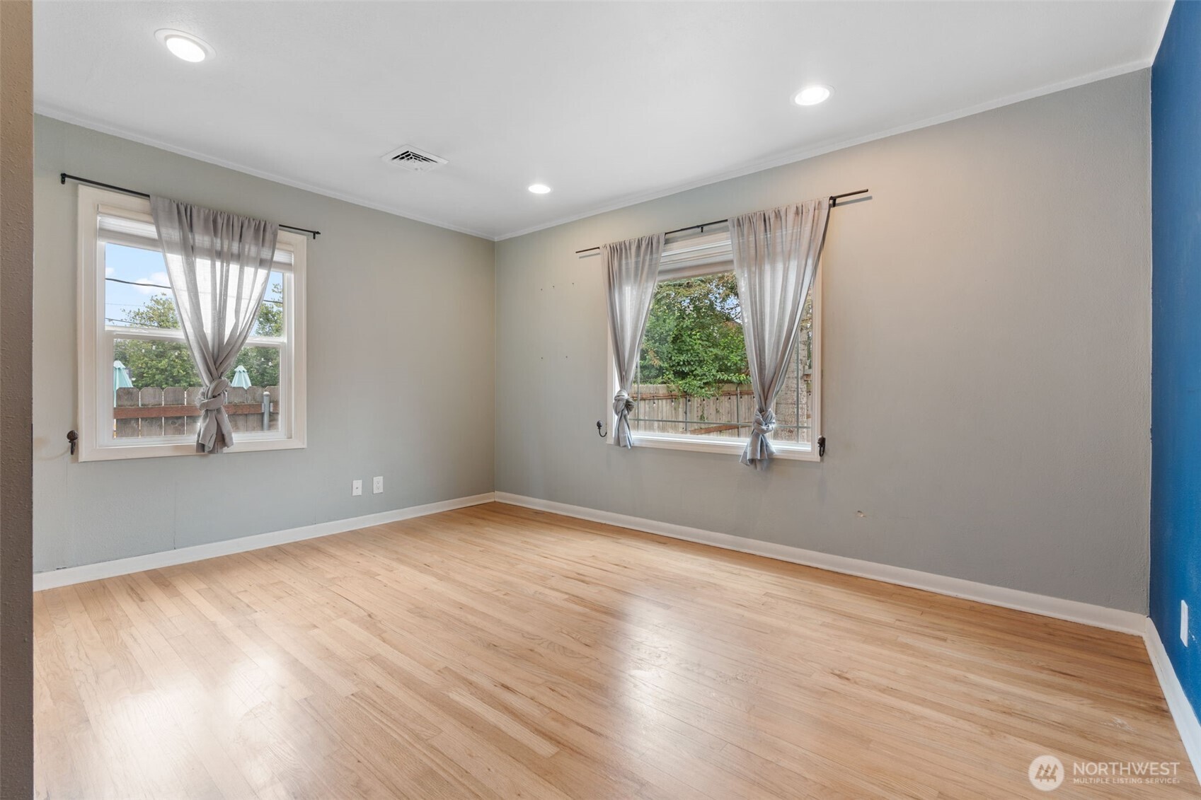 647 23rd Avenue Property Photo 16