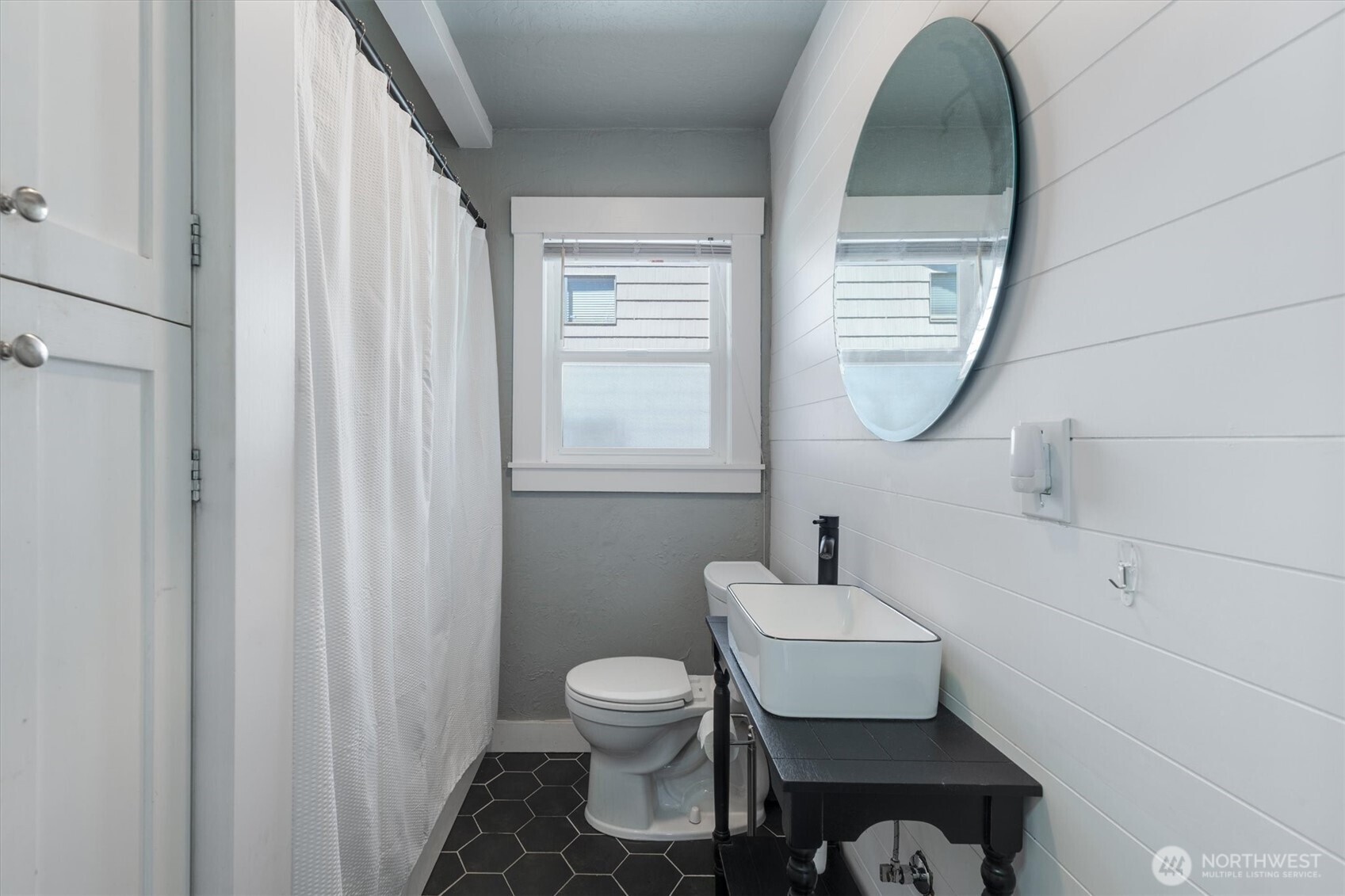 807 S Pearl Street Property Photo 17