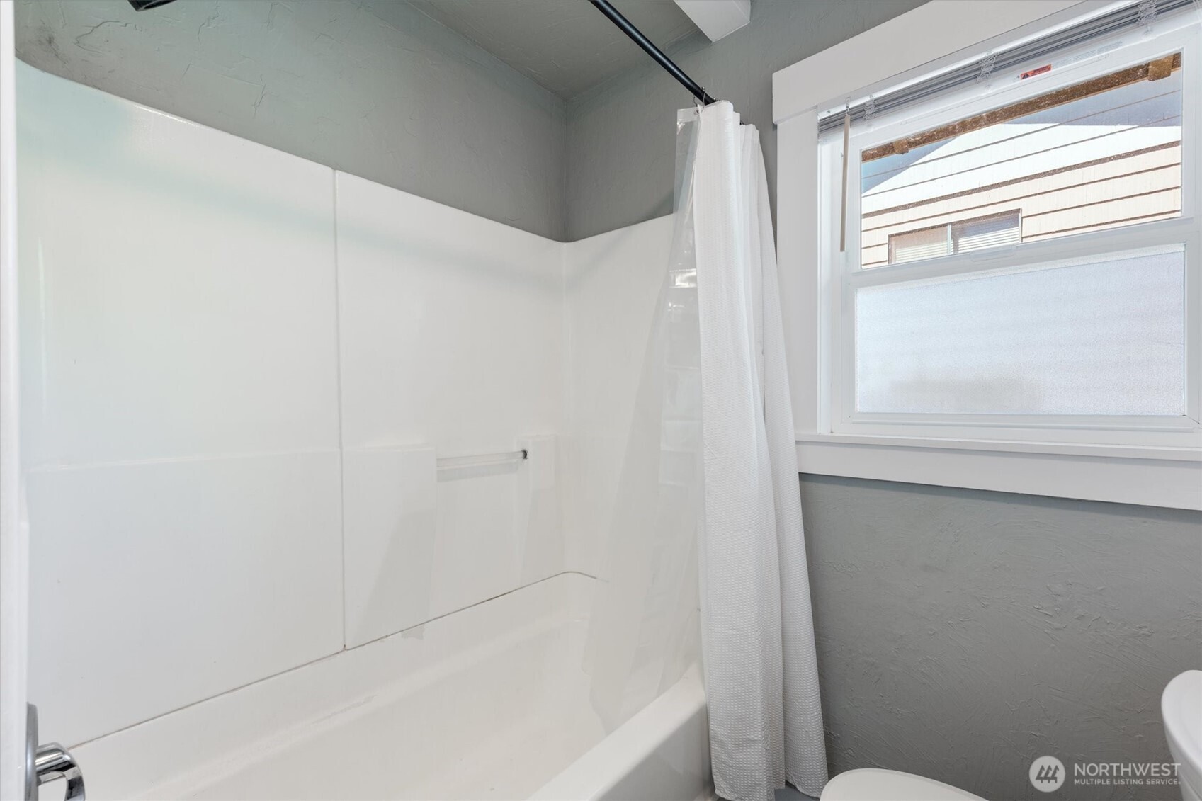 807 S Pearl Street Property Photo 19