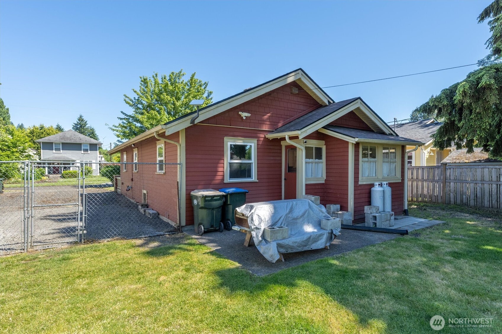 807 S Pearl Street Property Photo 31