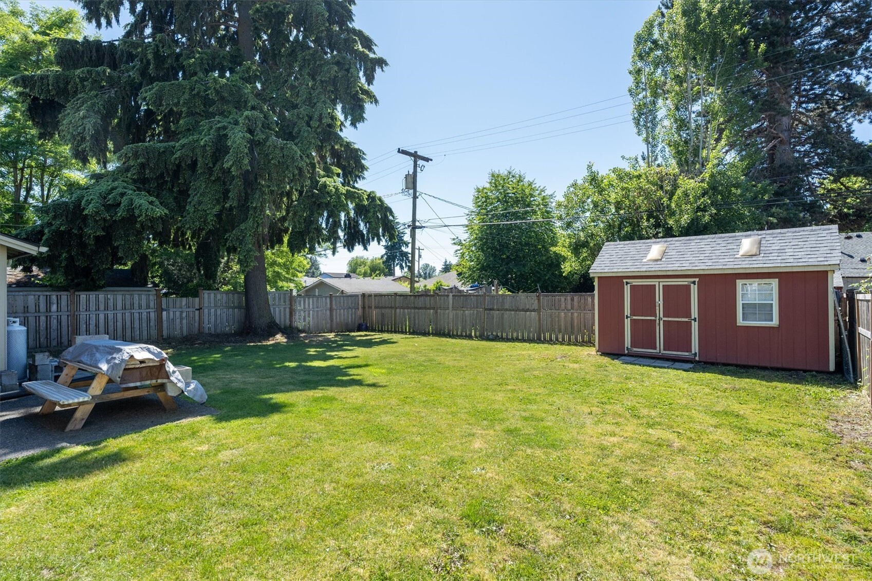 807 S Pearl Street Property Photo 32