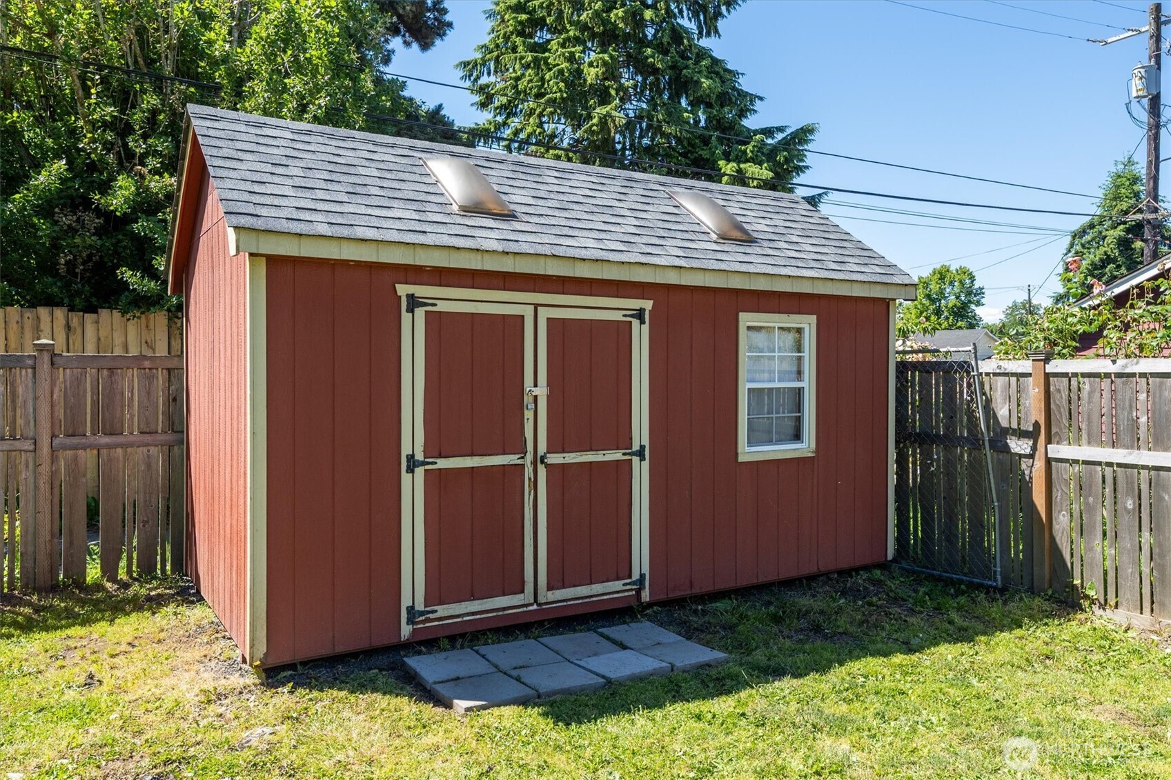 807 S Pearl Street Property Photo 36