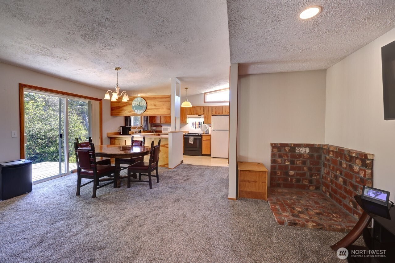 30308 H Street Property Photo 8