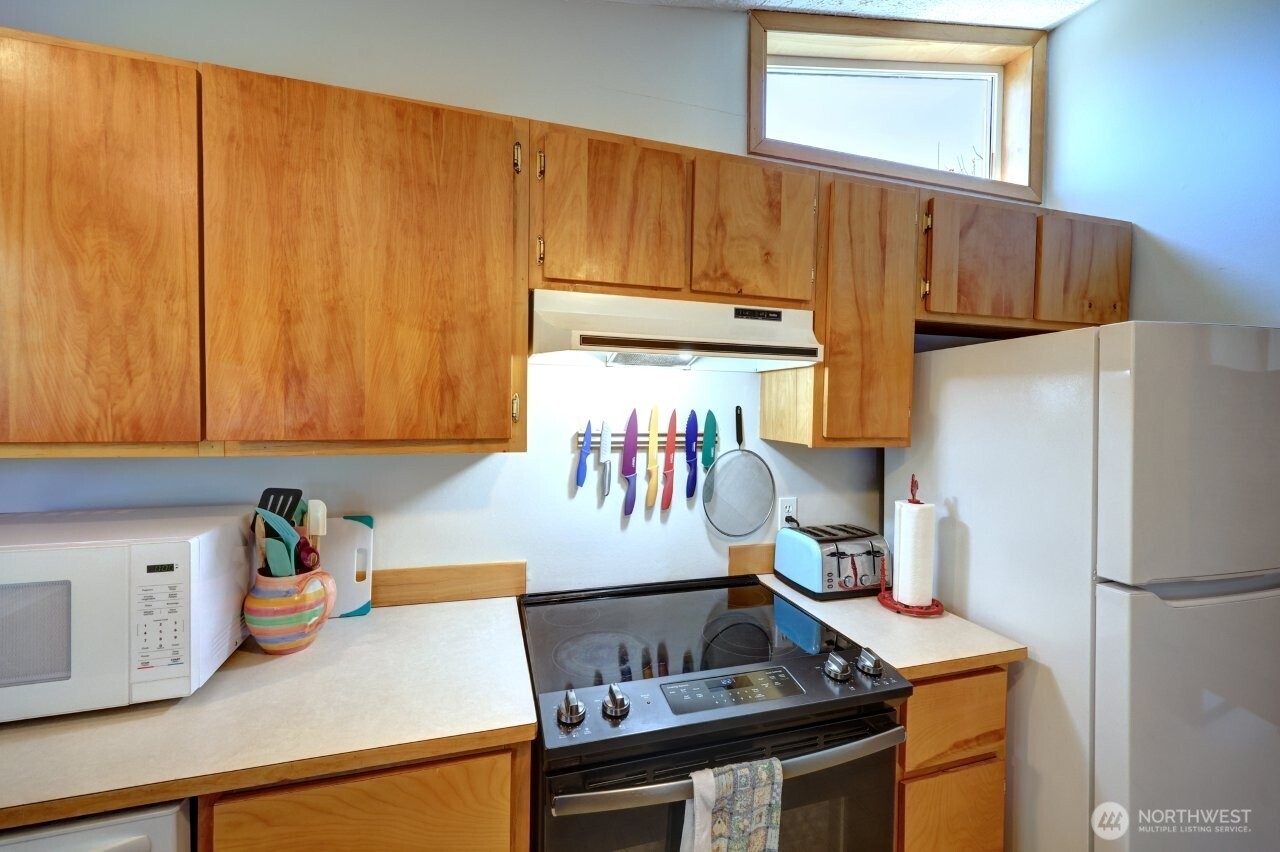30308 H Street Property Photo 17