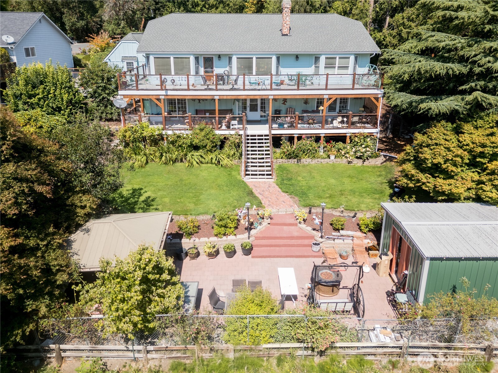 231 Madrona Terrace Terrace Property Photo 2
