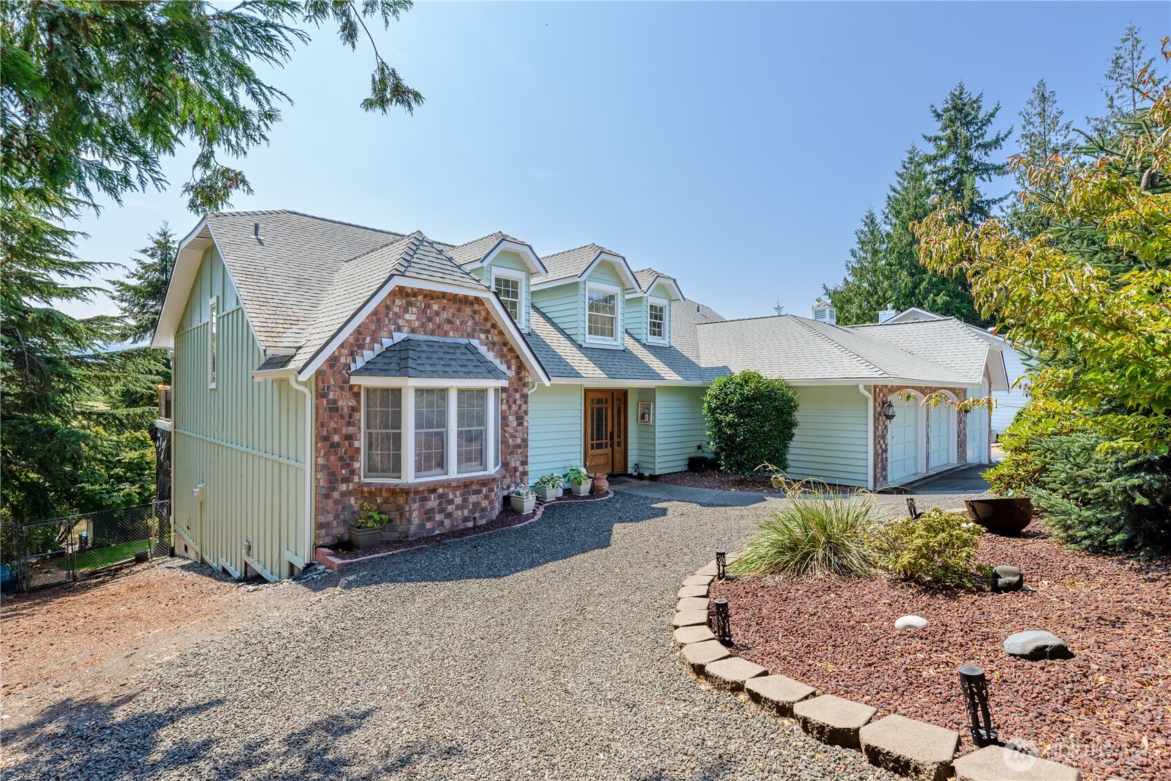 231 Madrona Terrace Terrace Property Photo 5