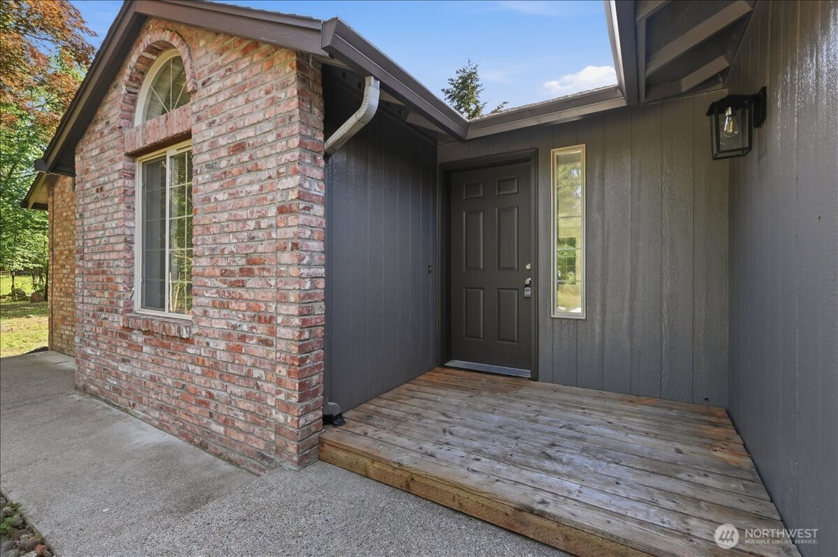 14135 Vail Road Property Photo 2