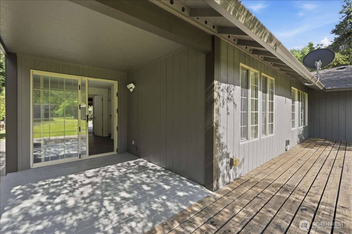 14135 Vail Road Property Photo 14