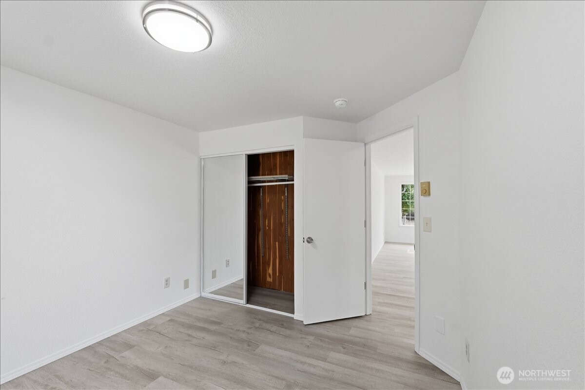 14135 Vail Road Property Photo 17