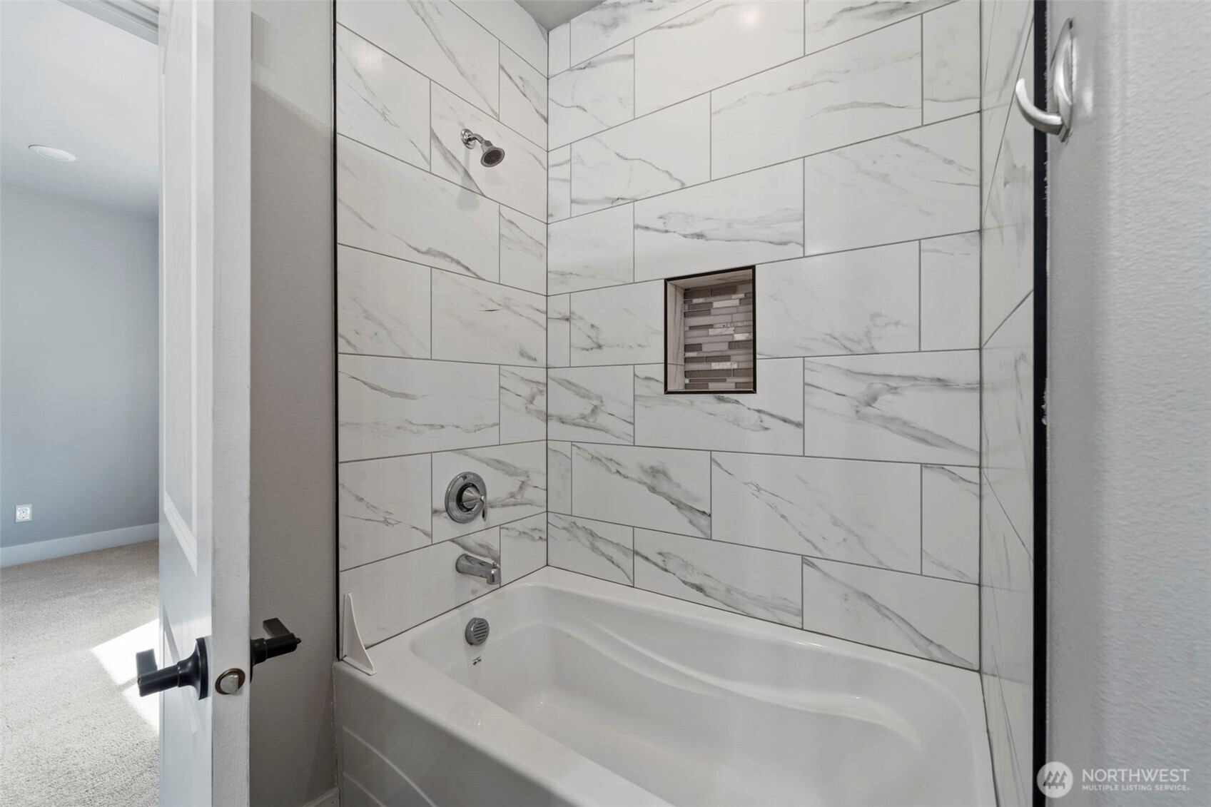 740 S Sixth Avenue Property Photo 31
