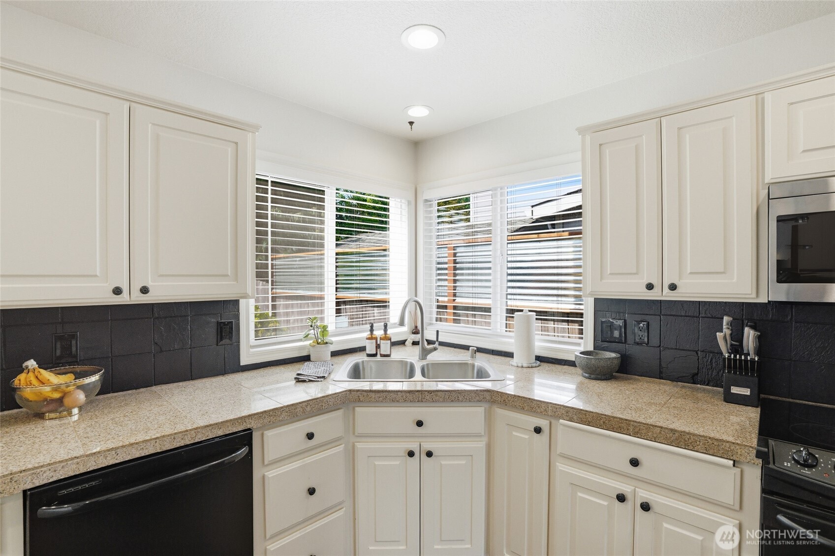 2511 Nw 116th Street Property Photo 11