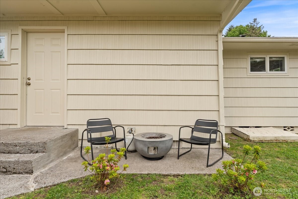 114 Cherry Street Property Photo 29