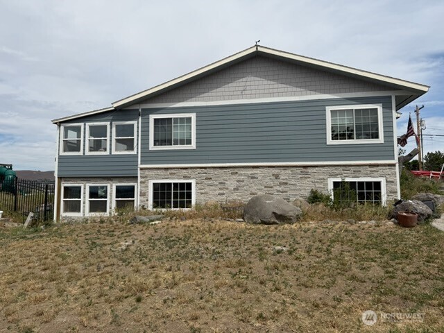 309 34d Avenue Property Photo 23