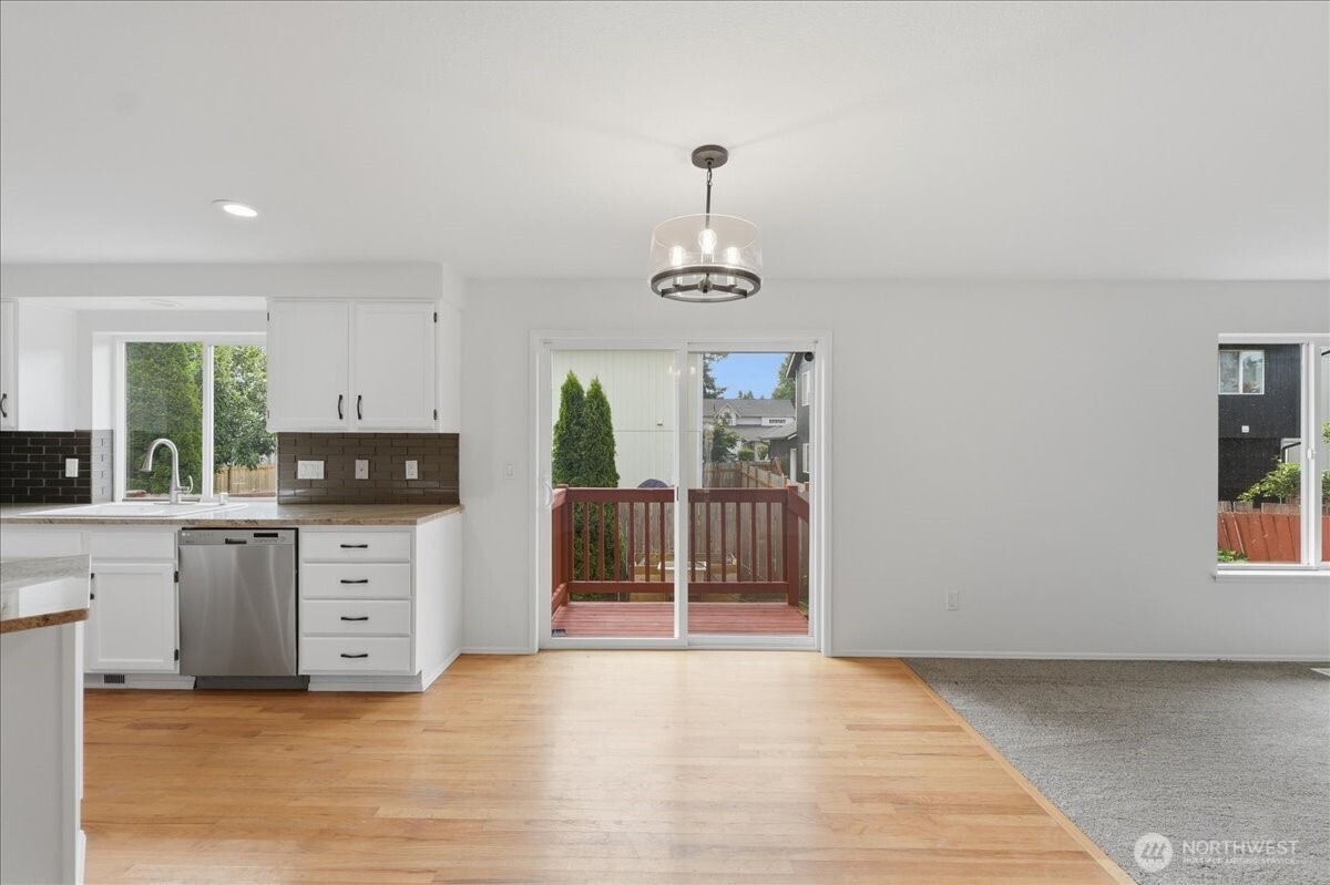 8228 184th Street Ct Property Photo 9