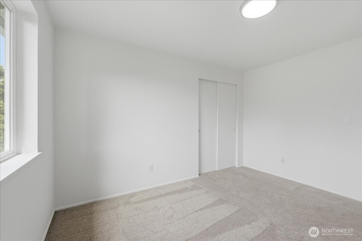 8228 184th Street Ct Property Photo 19