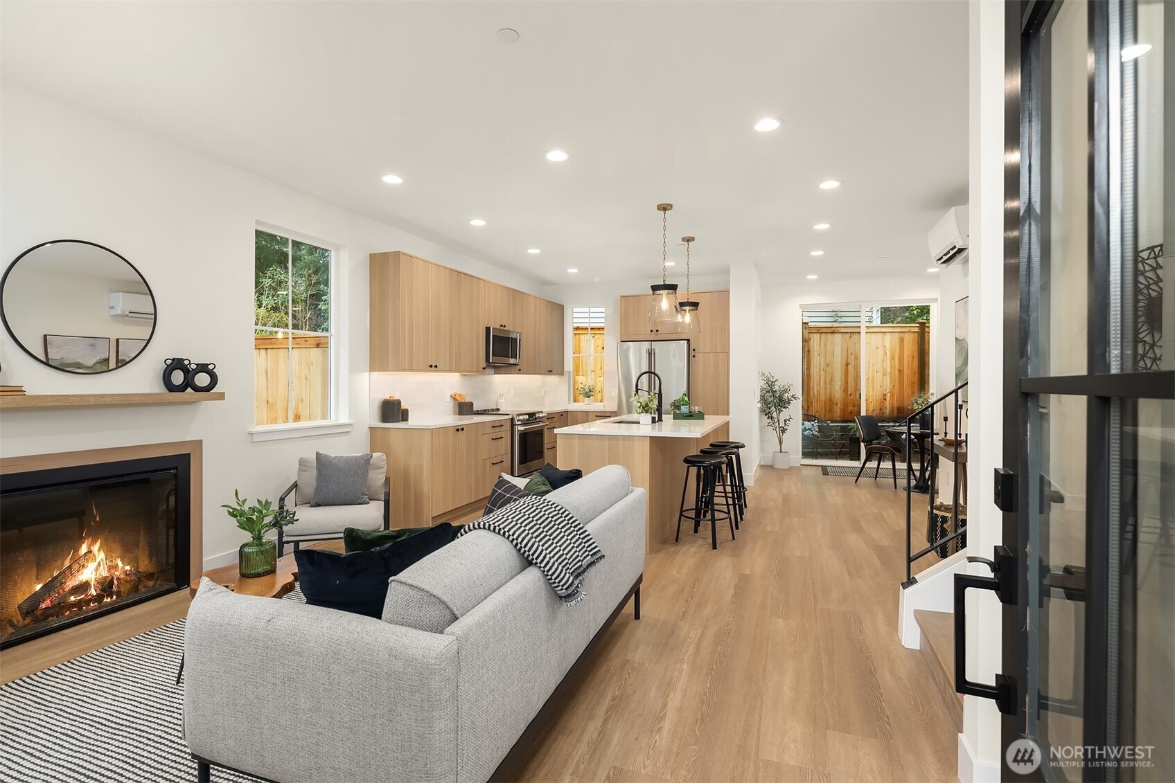 11812 Ne 103rd Place Property Photo 4