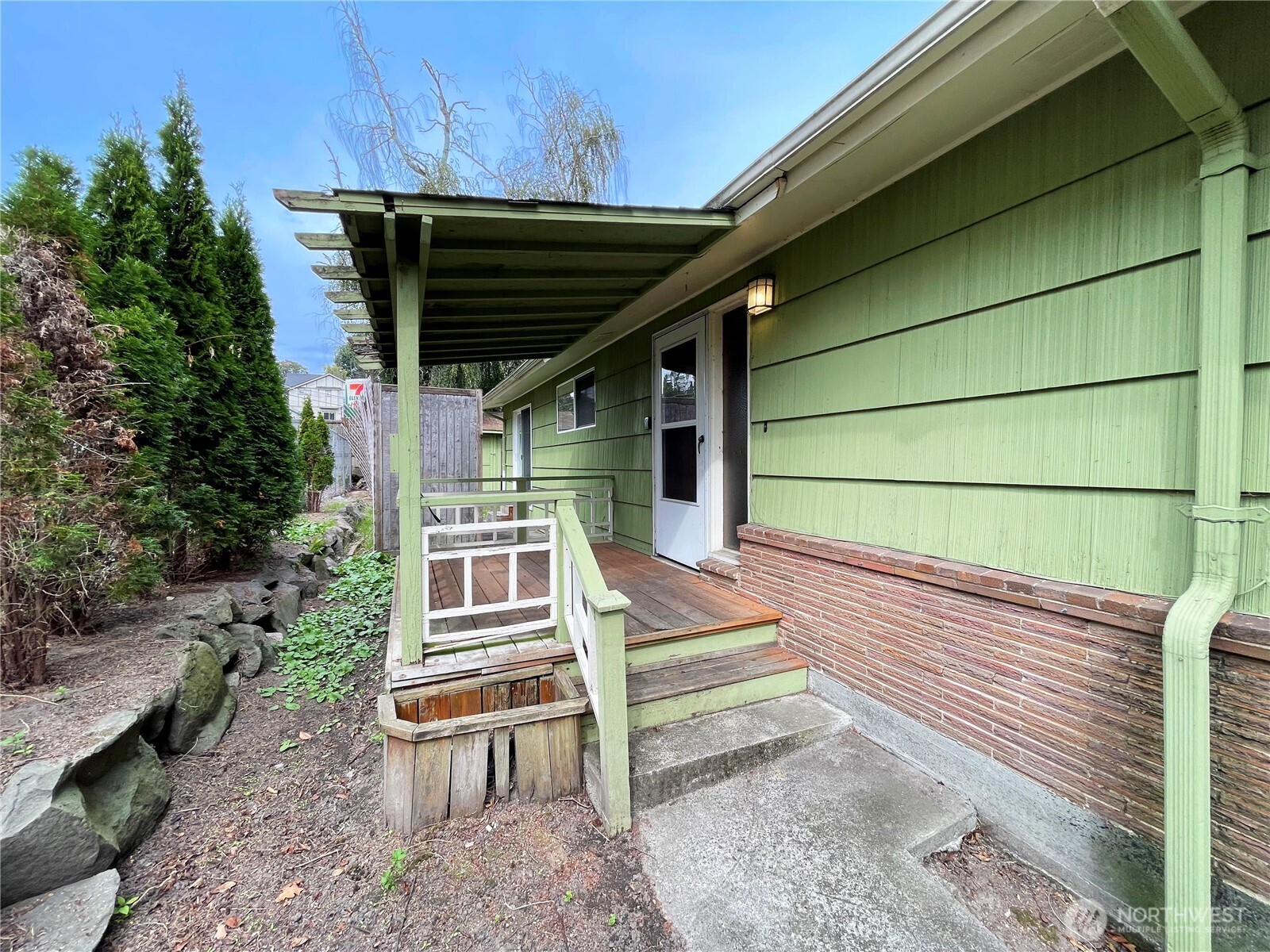 1706 Ne 82nd Street Property Photo 4
