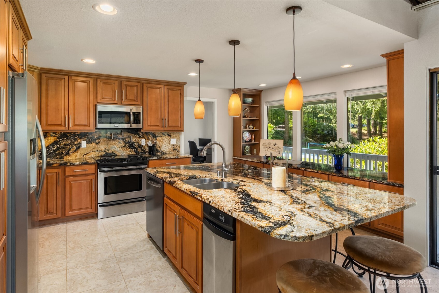 11186 Blue Pond Place Property Photo 17