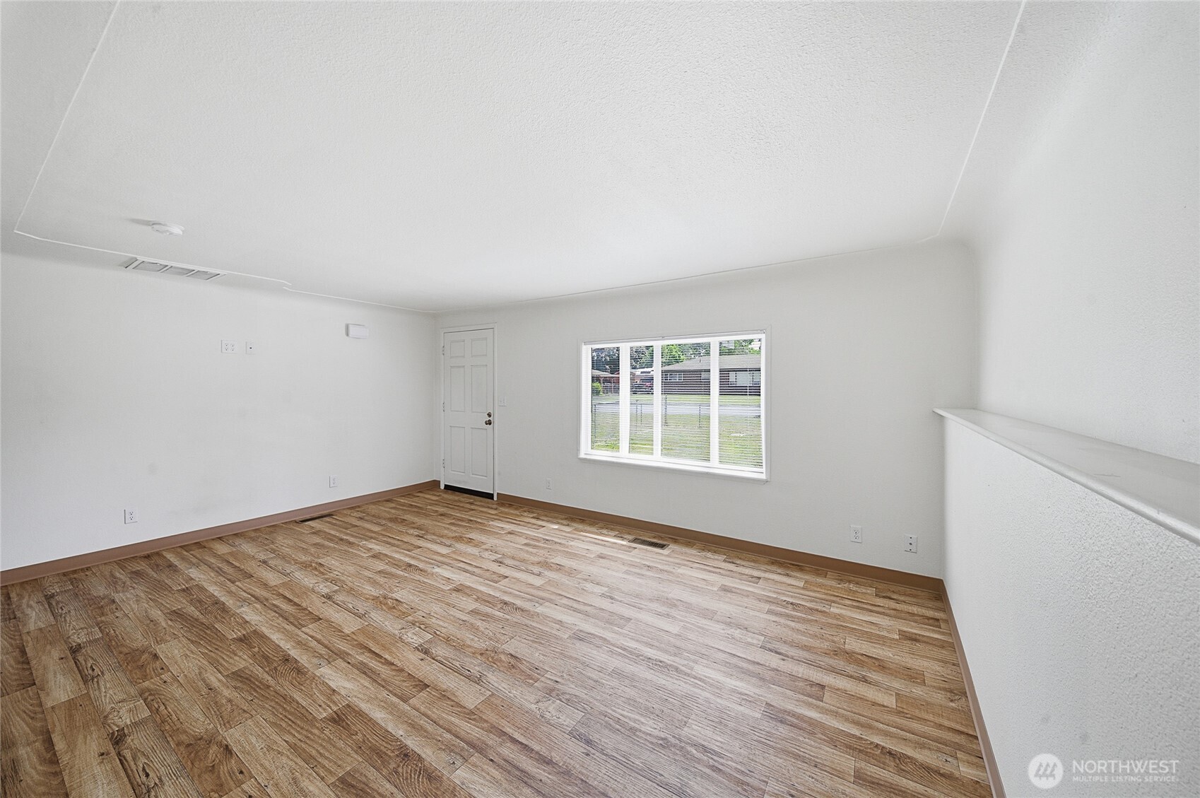 4808 4812 15th Avenue Property Photo 12