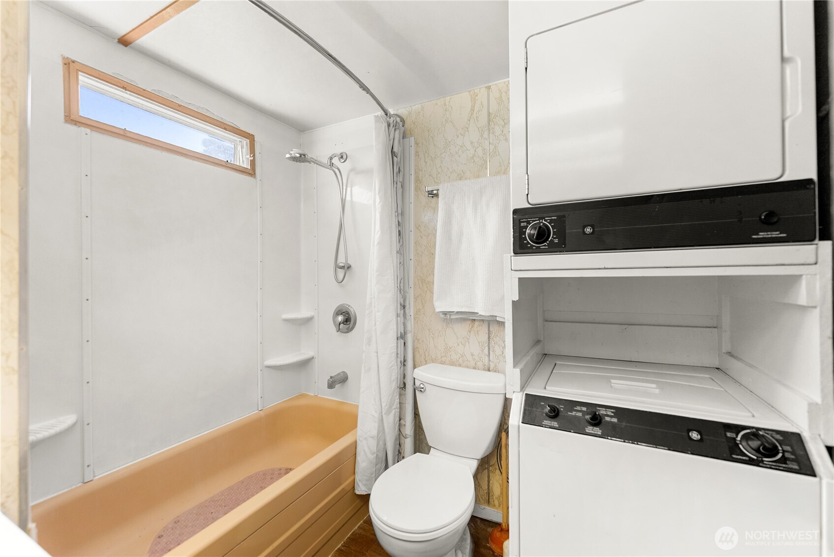 23 Lakeview Loop Property Photo 14