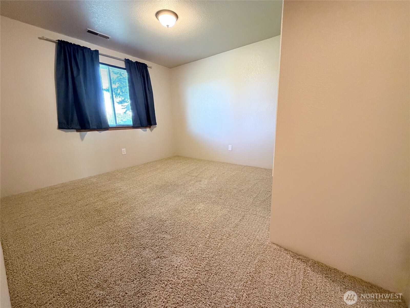 7909 Englewood Crest Drive Property Photo 29