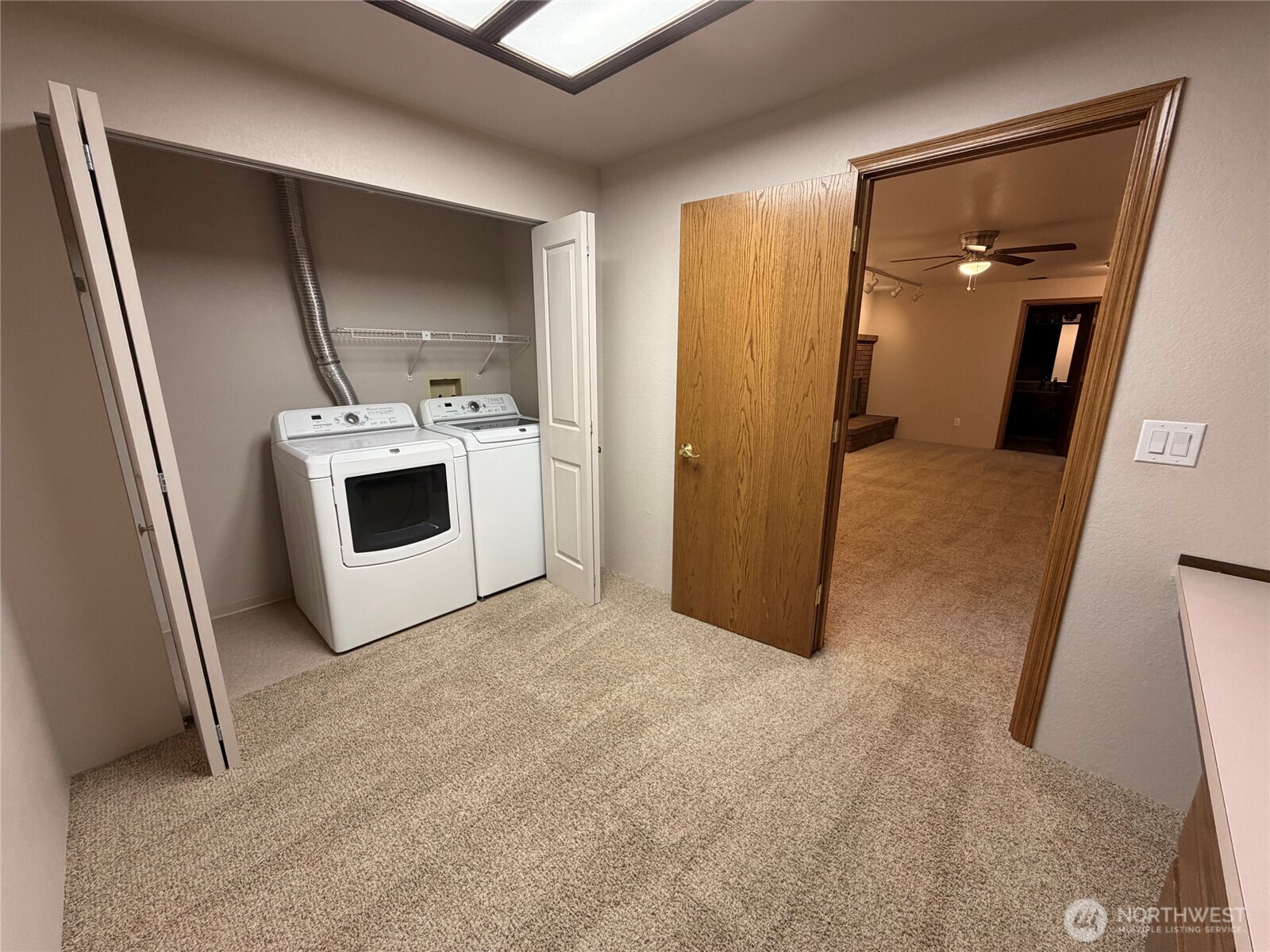 7909 Englewood Crest Drive Property Photo 31