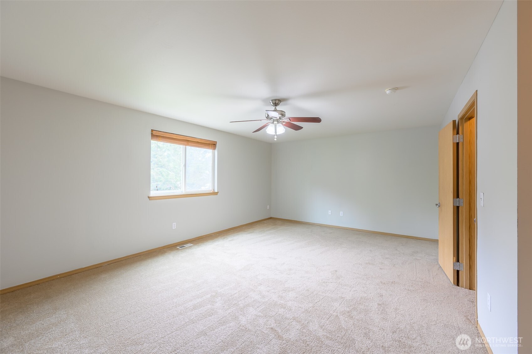 10504 248th Street Ct Property Photo 18