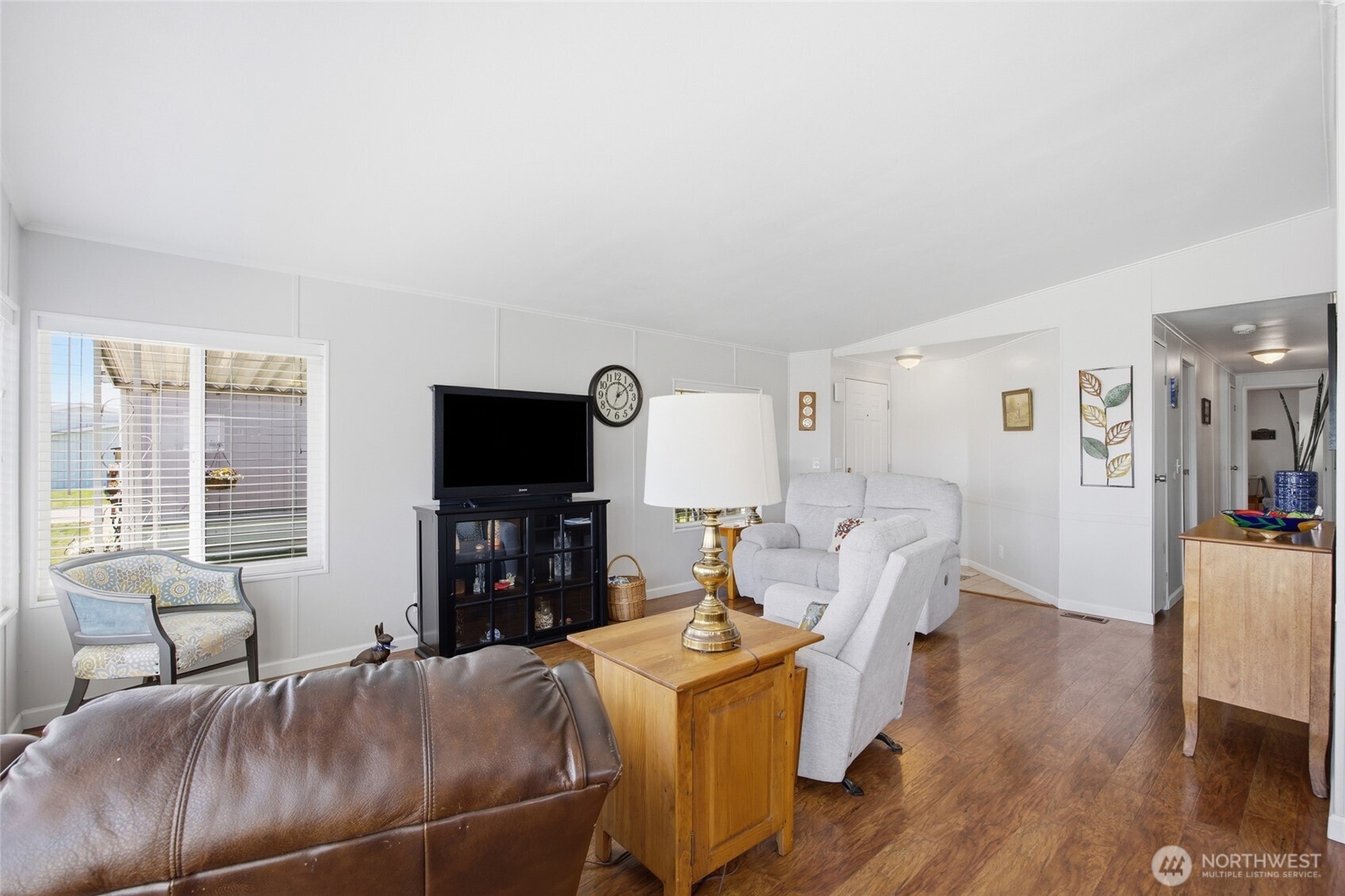 2240 W Broadway Avenue 209 Property Photo 6