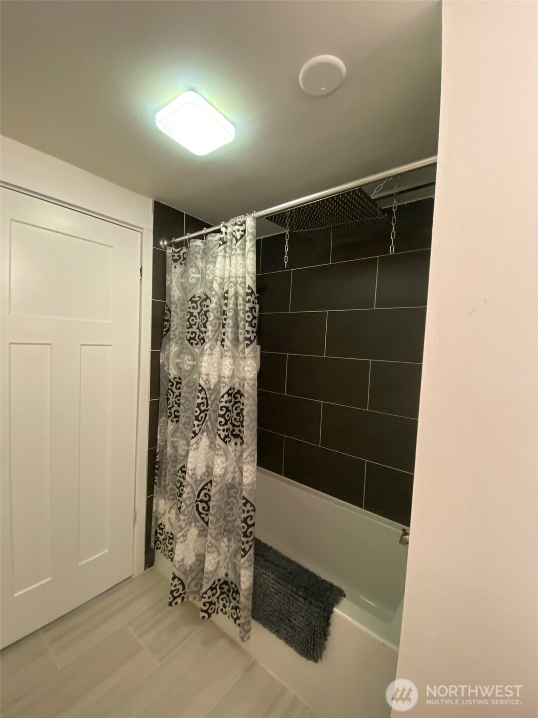 70 N Colony Surf Drive Property Photo 15