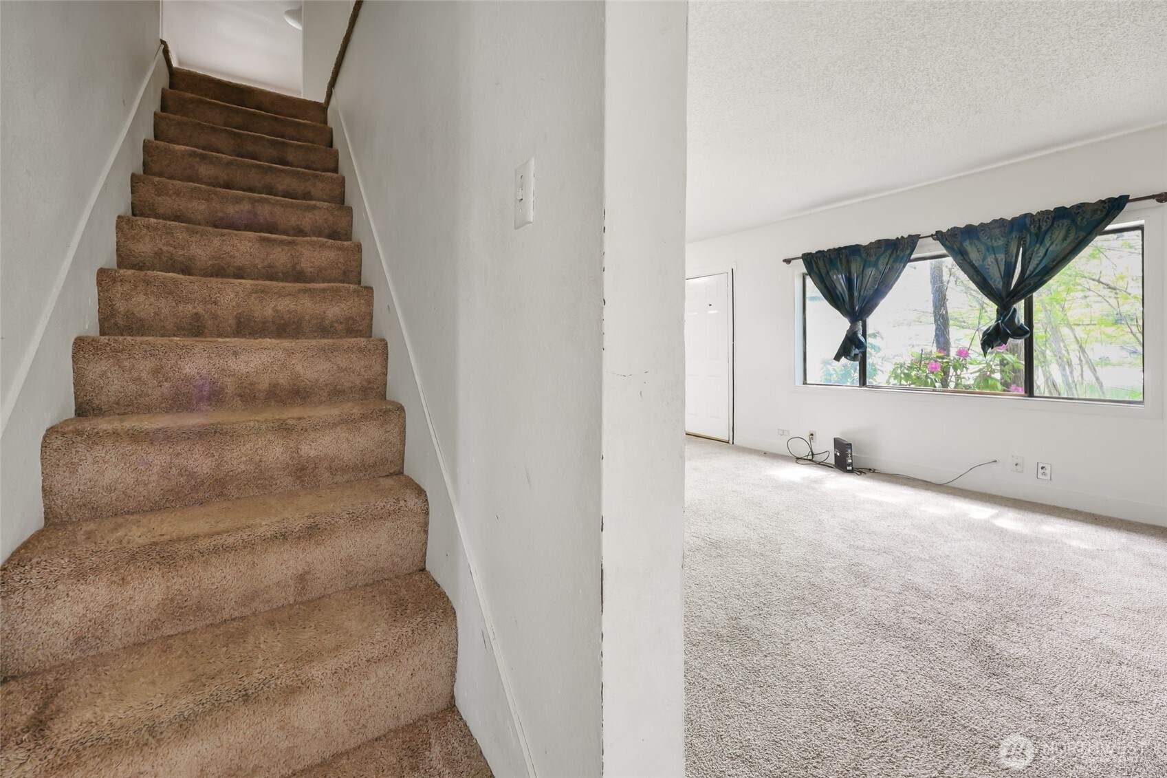 1512 Yelm Avenue Property Photo 10