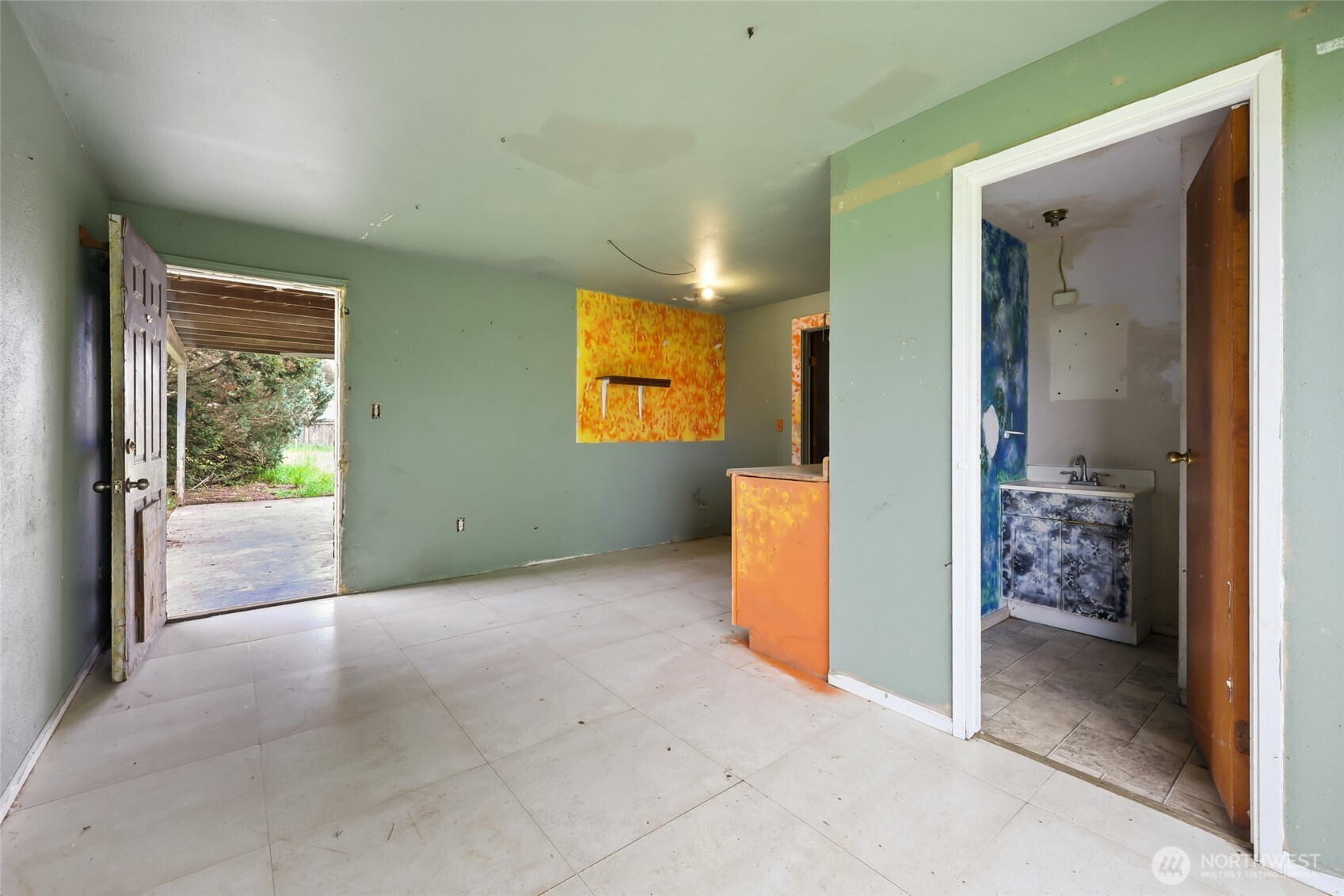 1512 Yelm Avenue Property Photo 11