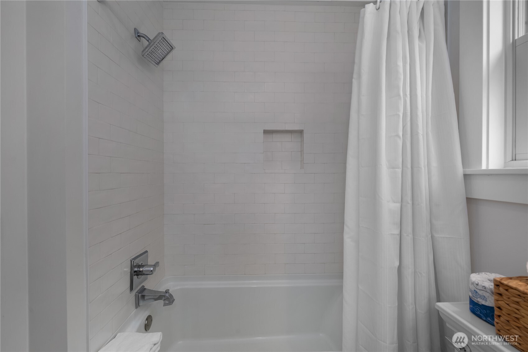 401 E Compass Street Property Photo 18