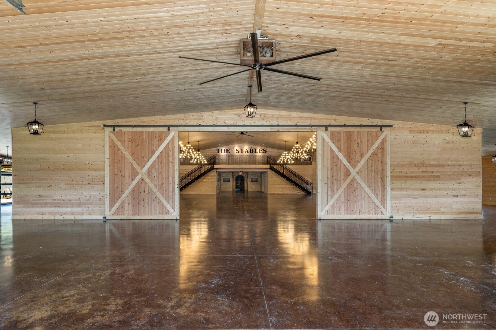 21326 Woods Creek Road Property Photo 5