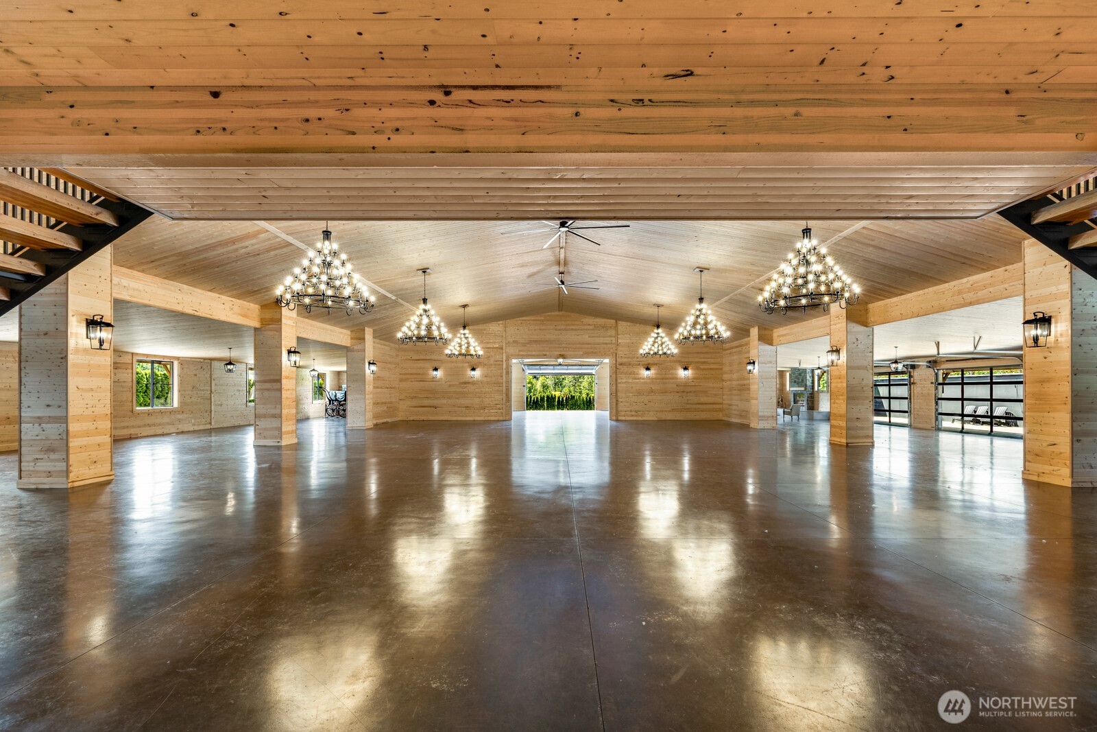 21326 Woods Creek Road Property Photo 7