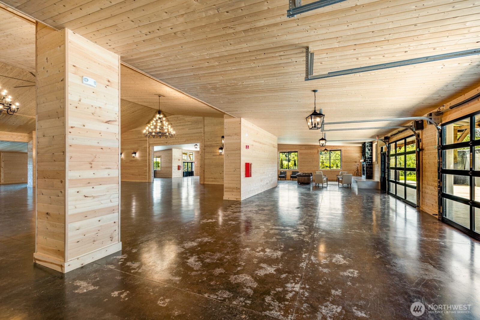 21326 Woods Creek Road Property Photo 18
