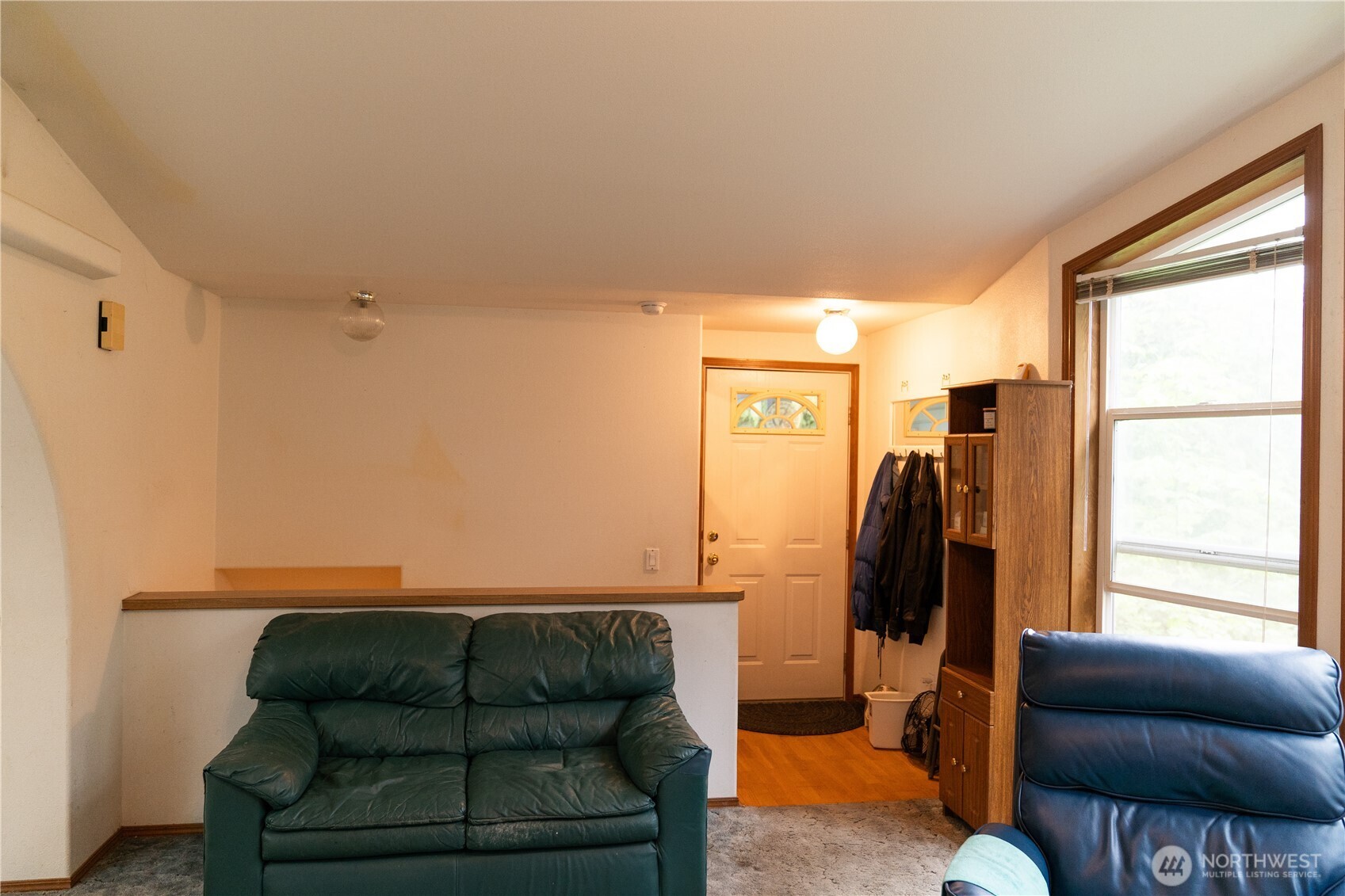 301 W Alder Drive Property Photo 8