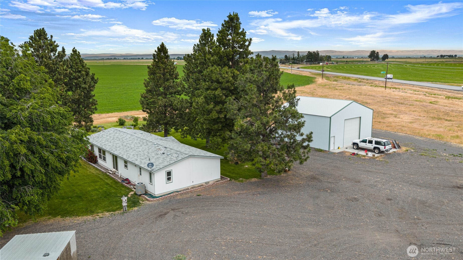 2510 Highway 281 Property Photo 14