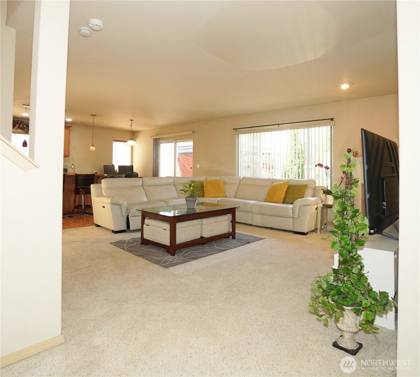 16034 Se 254th Street Property Photo 4